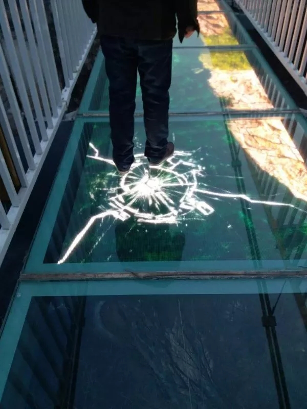 5月12日【超體驗】十渡龍湖灣破碎玻璃棧道+漂流+竹筏